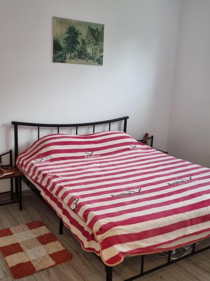 New Bucuresti Relax Flat - Apartament Relaxare - 4 People Apartment Екстериор снимка